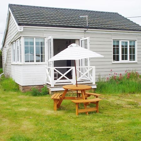 Hydaway Villa Bacton  Bagian luar foto