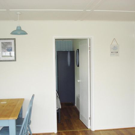 Hydaway Villa Bacton  Bagian luar foto